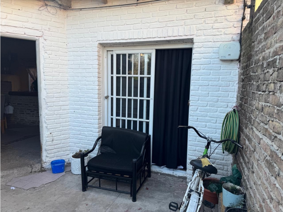 CASA EN PH AL FRENTE EN VENTA. ITUZAINGO SUR — foto 3