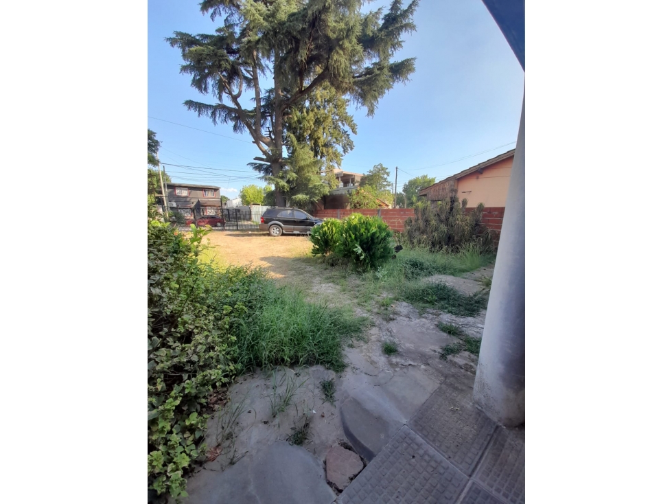 AMPLIO TERRENO INDUSTRIAL DE 487 MTS2 EN VENTA (DOS VIVIENDAS) - 2