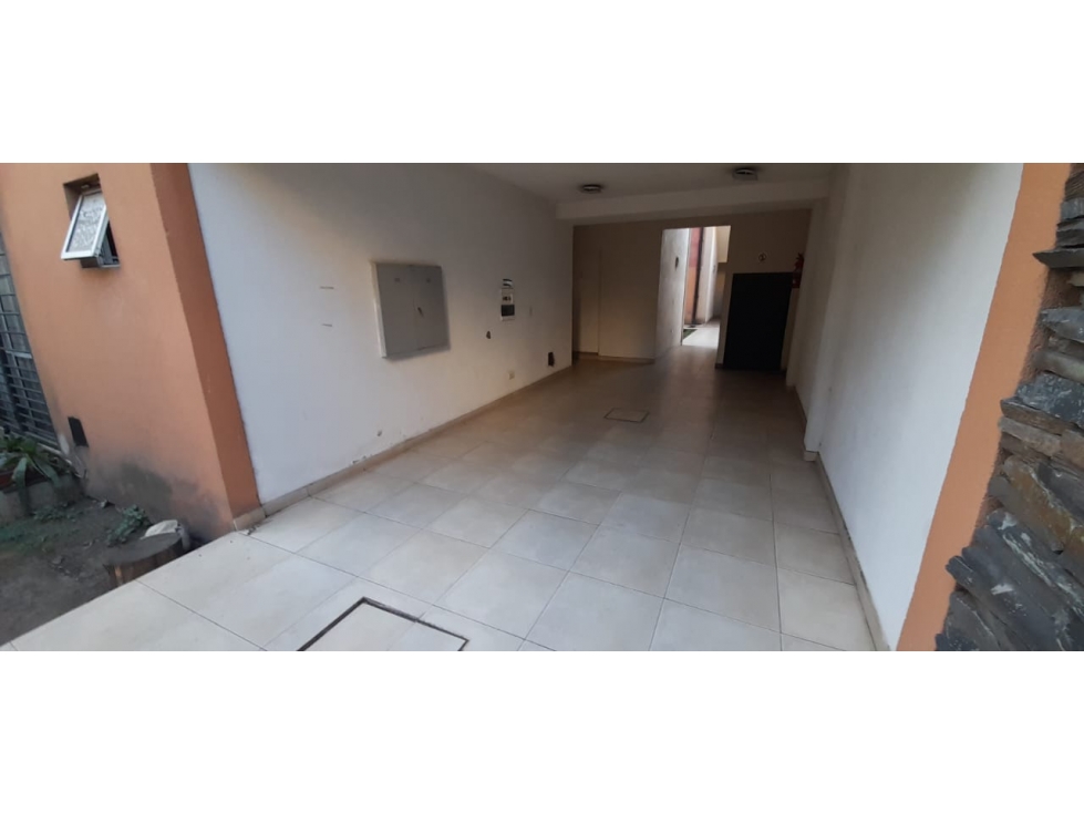 DEPARTAMENTO MONOAMBIENTE EN ALQUILER. MORON — foto 3
