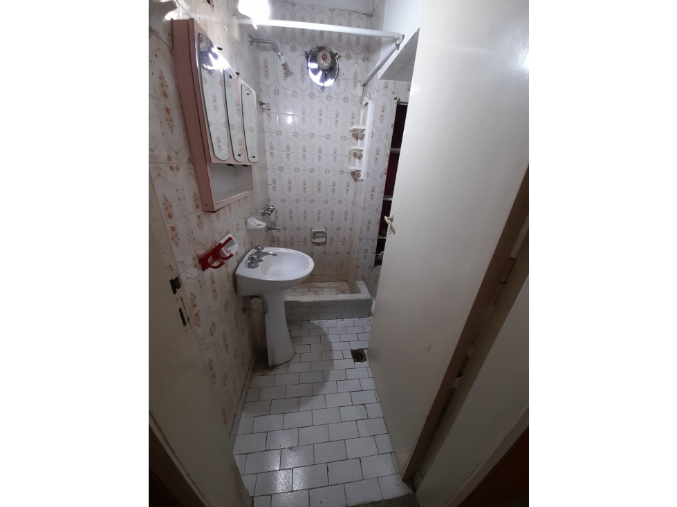 CASA AMERICANA SOBRE AMPLIO TERRENO EN VENTA. ITUZAINGÓ NORTE — foto 6