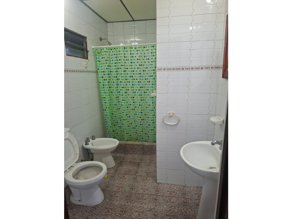IMPECABLE CASA en PH EN ALQUILER - Ituzaingó Norte. A MTS DE AV. RATTI — foto 5