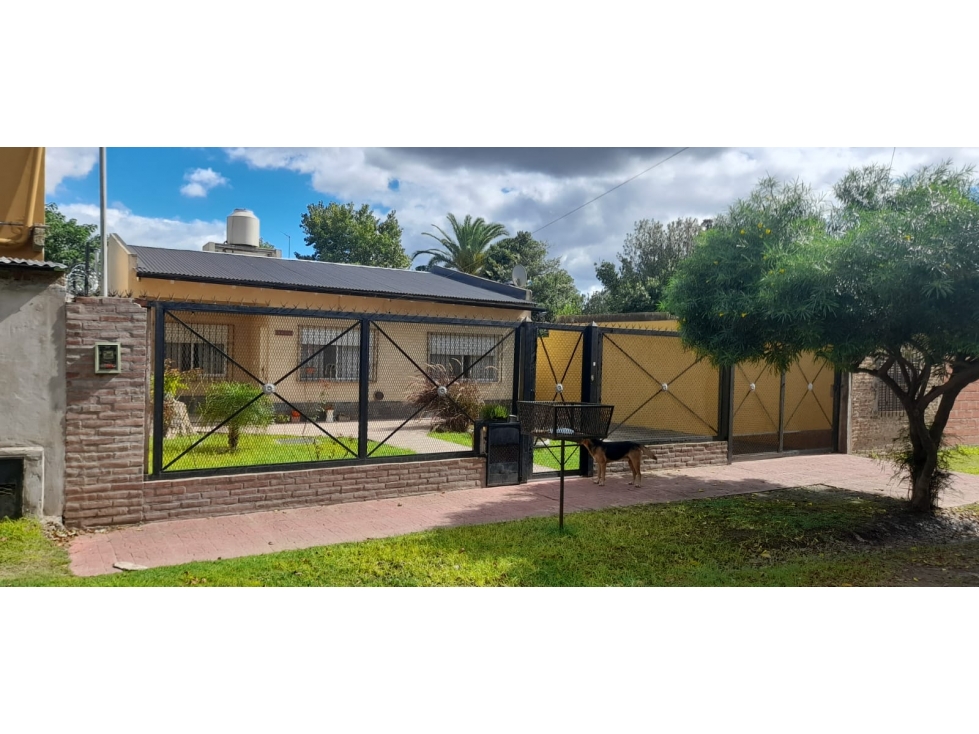 IMPECABLE PROPIEDAD EN VENTA - MERLO NORTE / ITUZAINGO - 1