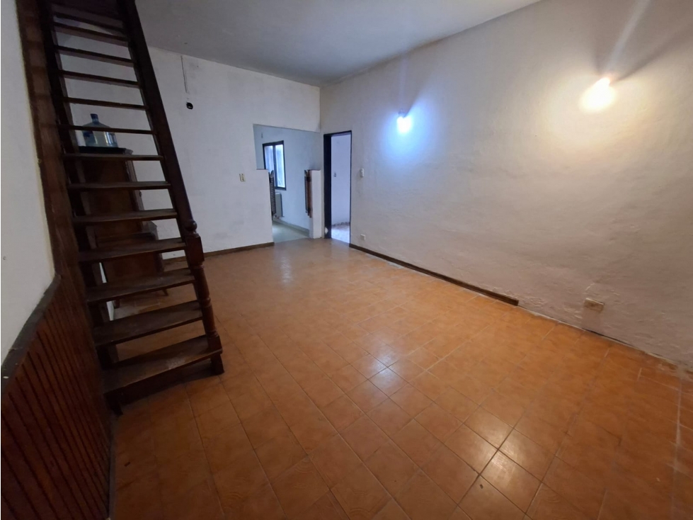 CASA EN PH BARRIO AERONAUTICO EN VENTA. ITUZAINGO NORTE - 2