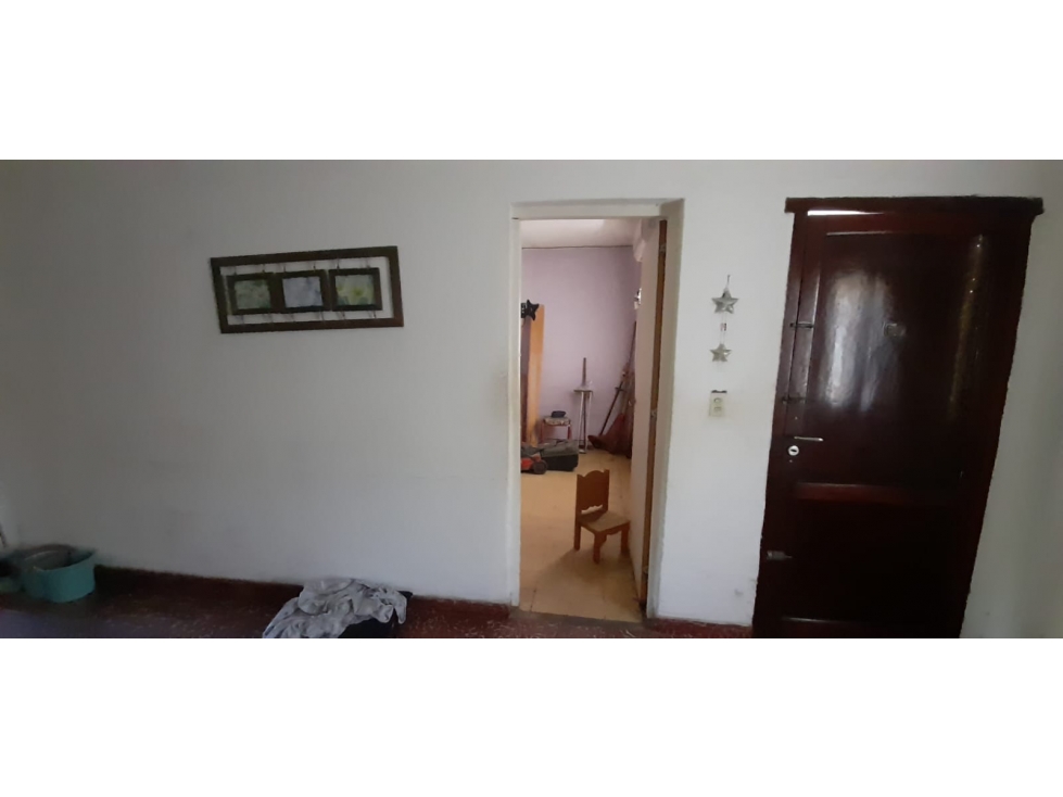 AMPLIA CASA AMERICANA S/CALLE ACONQUIJA EN VENTA. ITUZAINGO NORTE. — foto 4