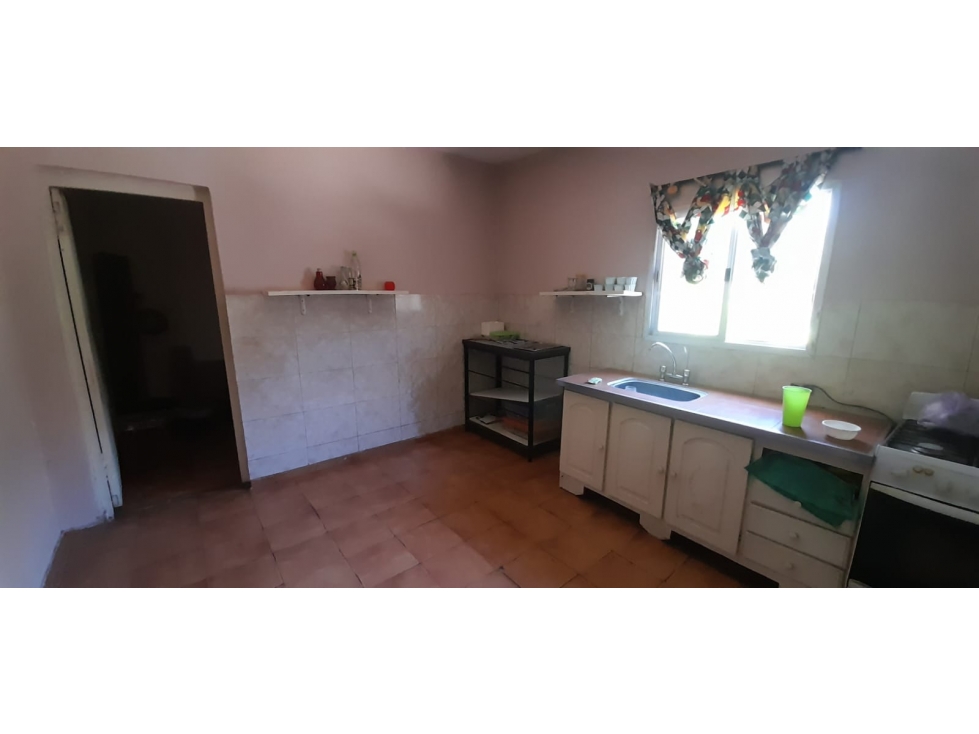 AMPLIA CASA AMERICANA S/CALLE ACONQUIJA EN VENTA. ITUZAINGO NORTE. — foto 6