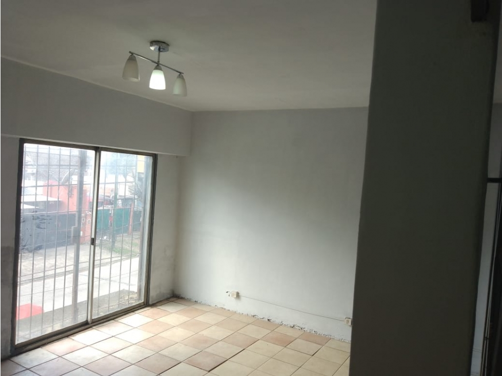 IMPECABLE DEPARTAMENTO EN DUPLEX EN ALQUILER - ITUZAINGO NORTE - 3
