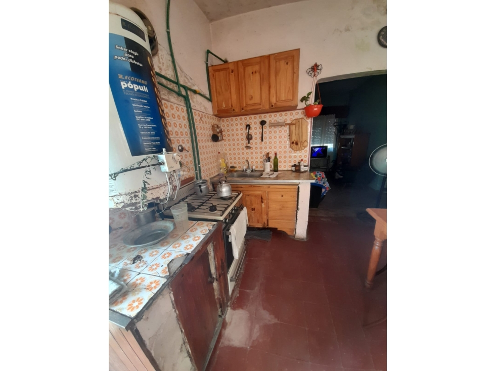 AMPLIO TERRENO INDUSTRIAL DE 487 MTS2 EN VENTA (DOS VIVIENDAS) - 5