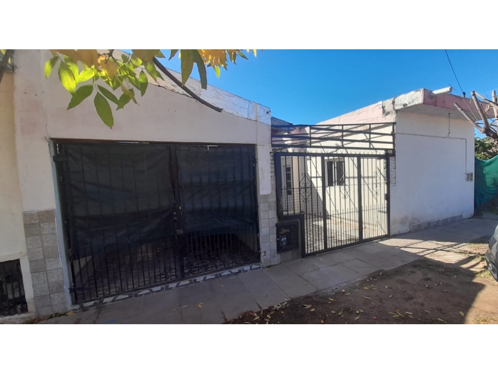 TRES VIVIENDAS EN VENTA. IDEAL INVERSION P/LOCACIONES. ITUZAINGO NORTE