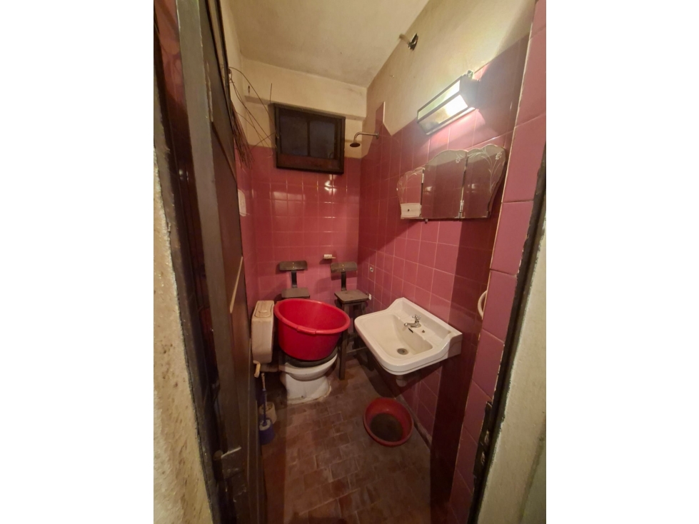 GARAJE Y LOCAL (OPCION VIVIENDA LINDERA) EN VENTA. ITUZAINGO NORTE — foto 4
