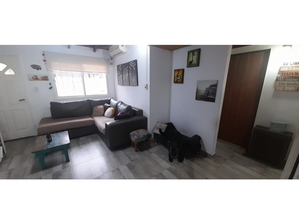 HERMOSA CASA EN PH TOTALMENTE ACTUALIZADA EN VENTA. MORON SUR - 5