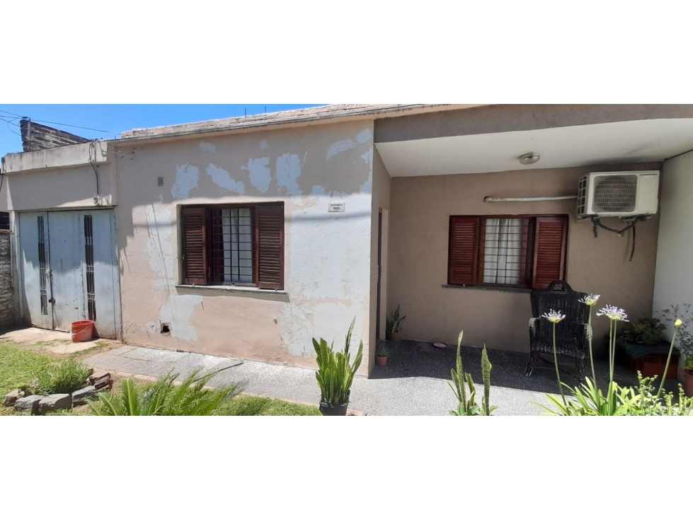 AMPLIA CASA AMERICANA S/CALLE ACONQUIJA EN VENTA. ITUZAINGO NORTE. — foto 3