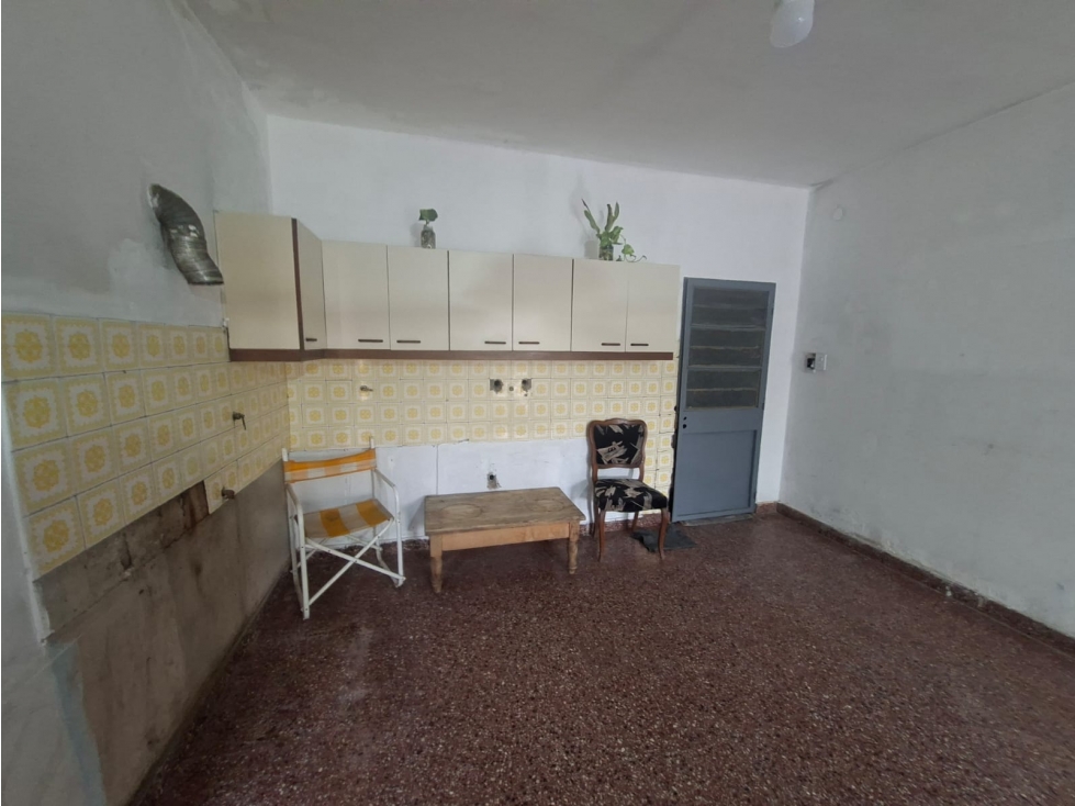AMPLIA CASA AMERICANA EN VENTA. ITUZAINGO NORTE — foto 6