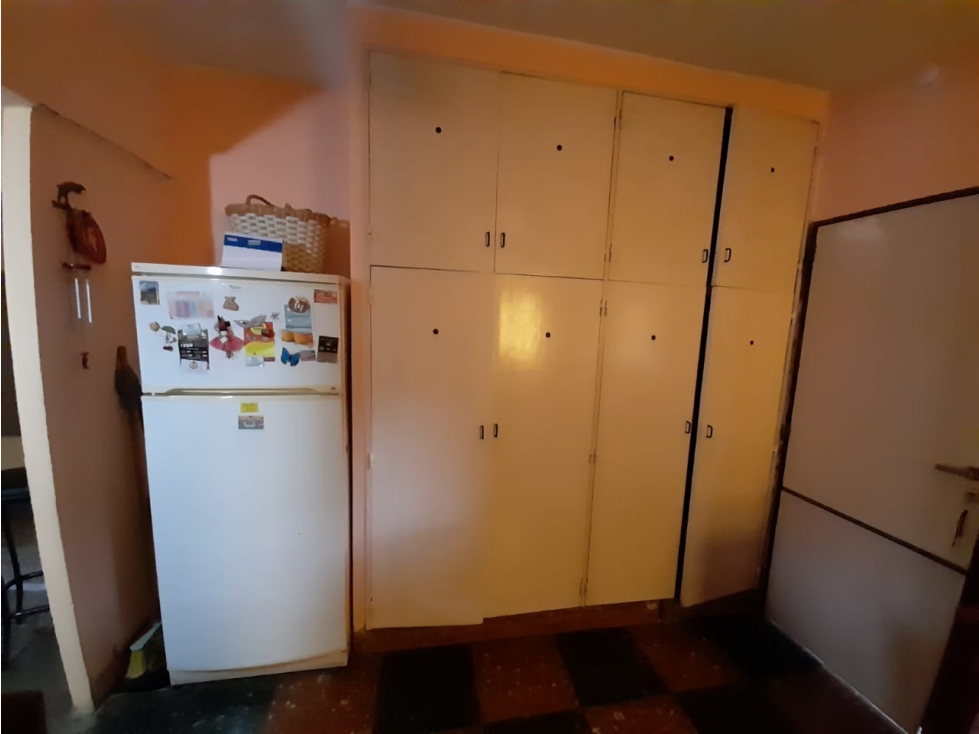 CASA AMERICANA Y DEPARTAMENTO EN VENTA. ITUZAINGO NORTE - 5