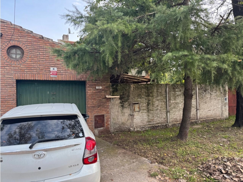 CASA A 100 METROS DE MARTIN FIERRO EN VENTA. SOBRE LOTE 864 MTS2 - 2