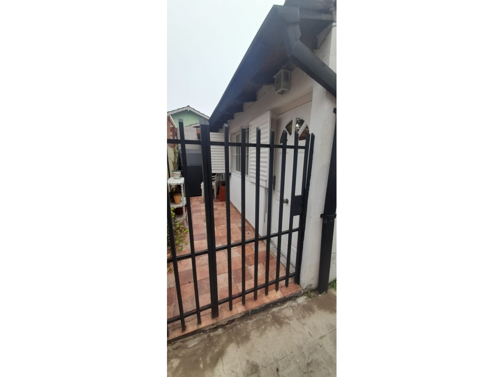 HERMOSA CASA EN PH TOTALMENTE ACTUALIZADA EN VENTA. MORON SUR - 3