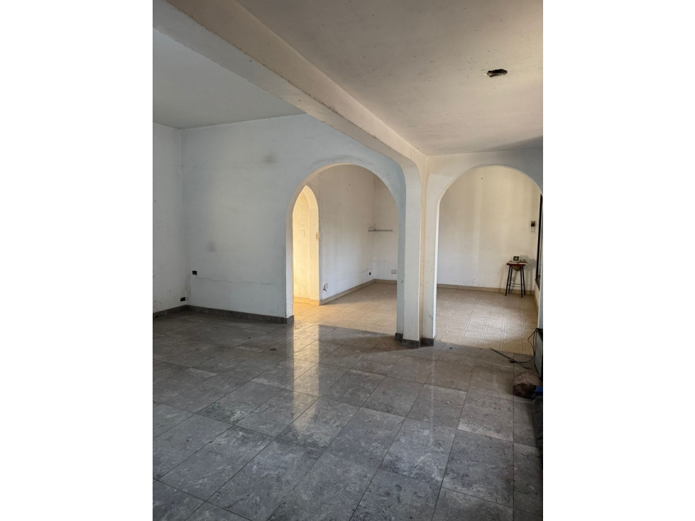 CASA A 100 METROS DE MARTIN FIERRO EN VENTA. SOBRE LOTE 864 MTS2 - 5