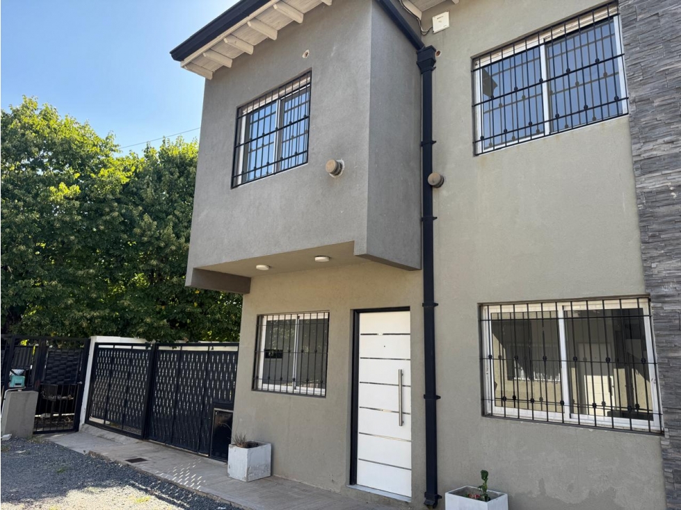 IMPECABLE DUPLEX EN ALQUILER. ITUZAINGO NORTE RETASADO.