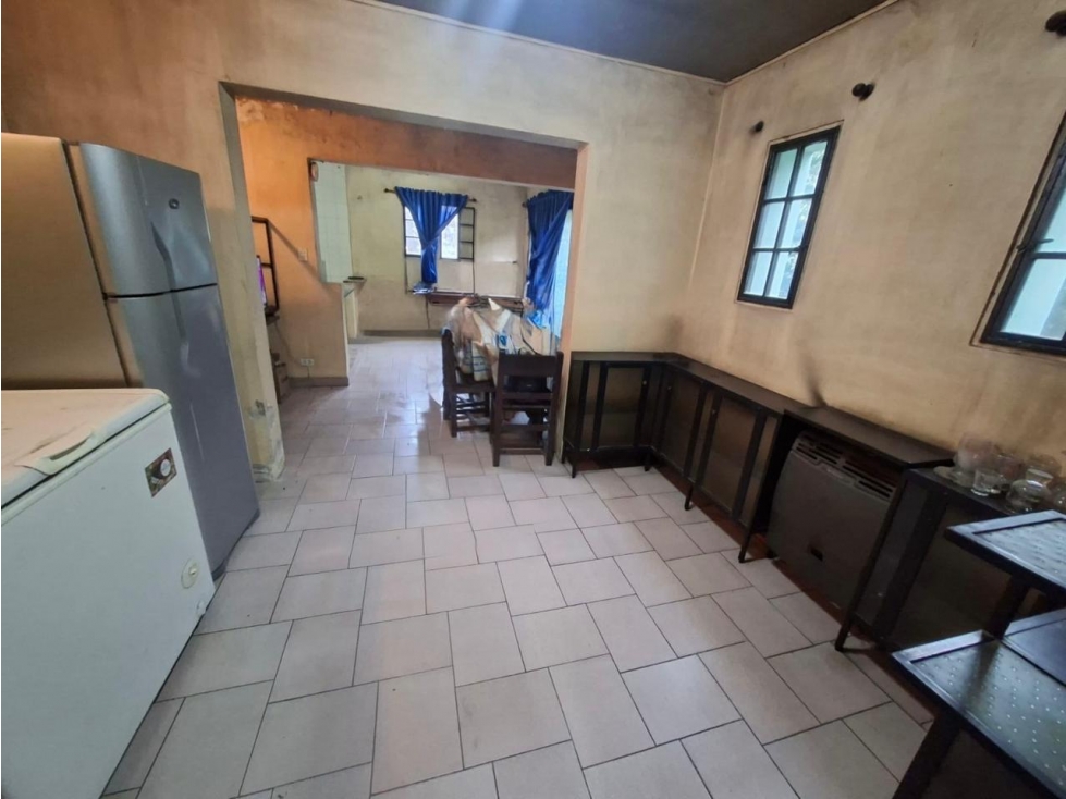 CASA AMERICANA EN VENTA - MORON NORTE SOBRE CALLE RAWSON — foto 4