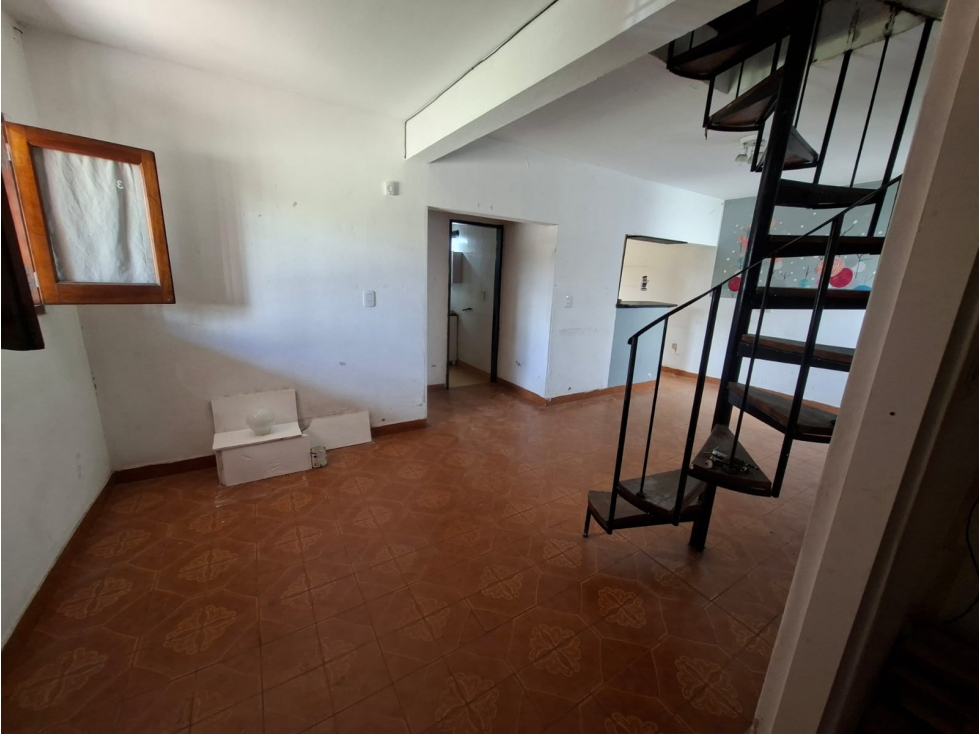 Amplio chalet en alquiler Inmejorable ubicación - ITUZAINGO NORTE — foto 6
