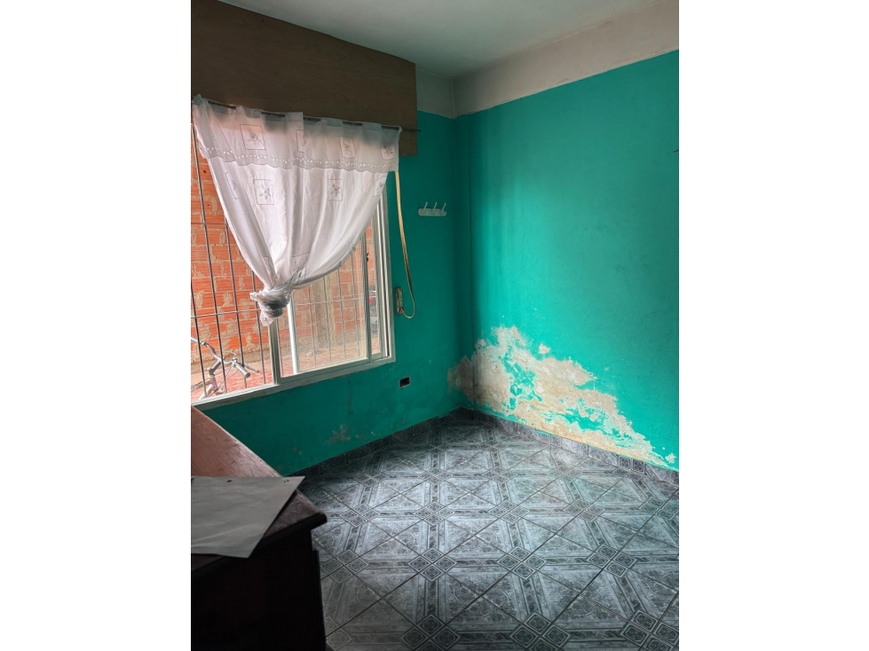 OPORTUNIDAD!!! CASA Y DEPARTAMENTO ITUZAINGO NORTE — foto 6