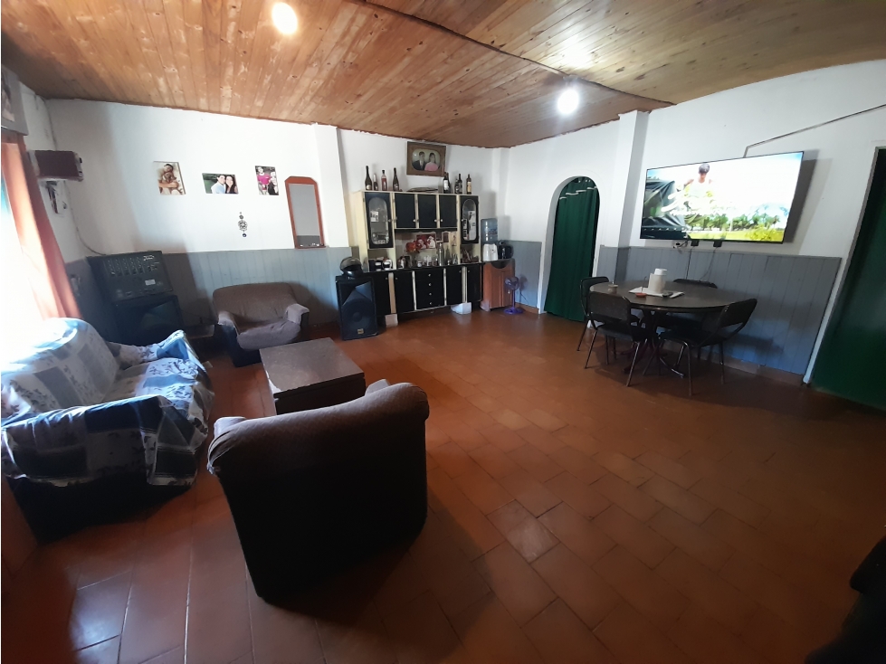 CASA AMERICANA Y DEPARTAMENTO EN VENTA. ITUZAINGO NORTE — foto 2