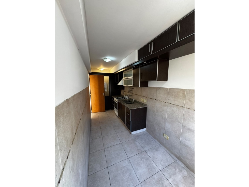 EXCELENTE DEPARTAMENTO EN ESTACION DE CASTELAR EN ALQUILER - 5