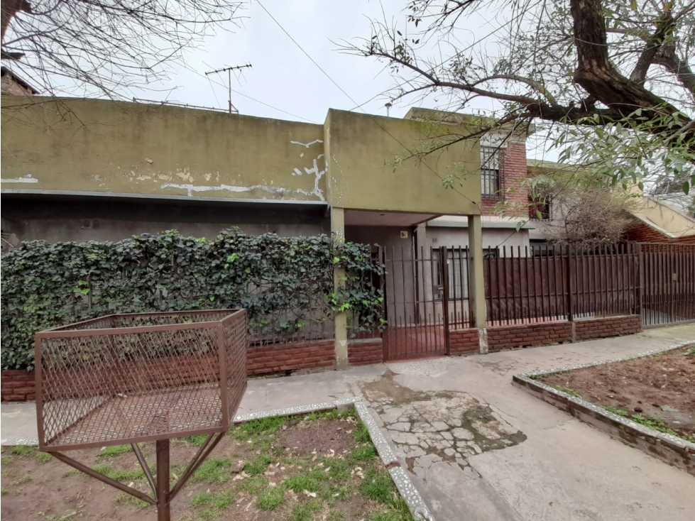 DOS CASAS AMERICANAS. UDAONDO. A 300 MTS. ACCESO OESTE (P. BRANDSEN) - 2