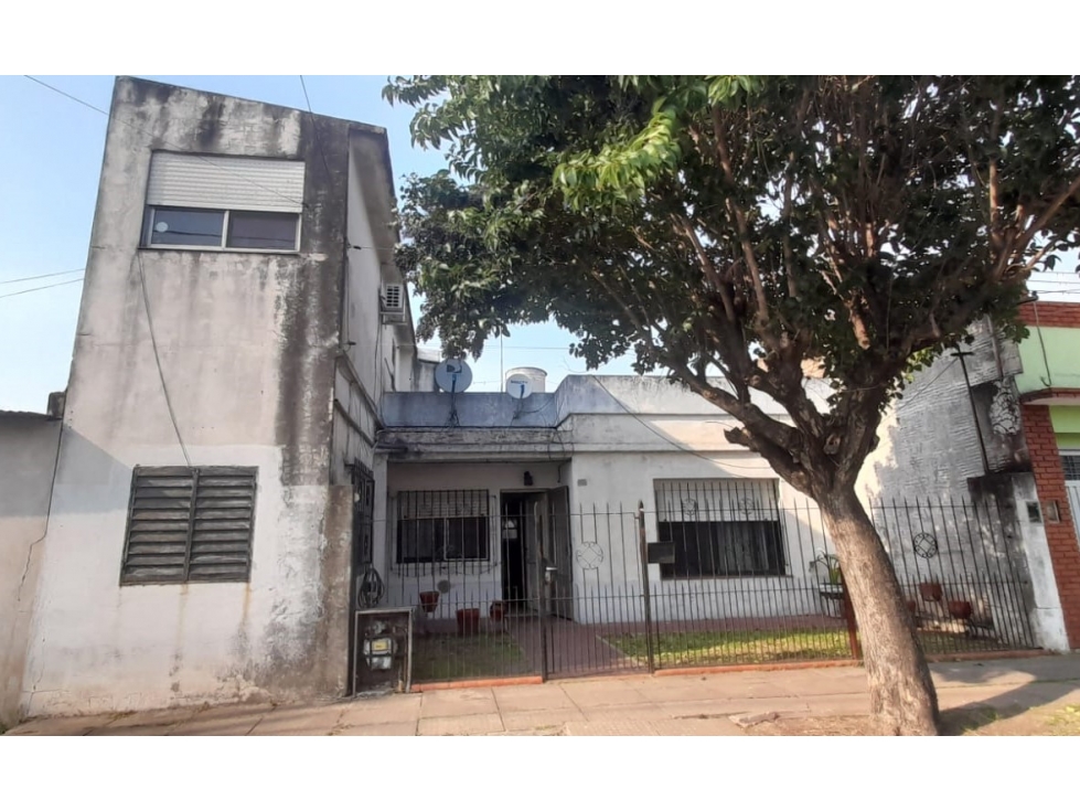 CASA Y DEPTO ITUZAINGO NORTE EN VENTA. EXCELENTE UBICACION - 2