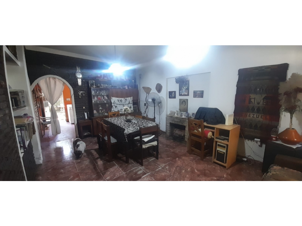 CASA Y PREMOLDEADA EN VENTA. ITUZAINGO NORTE. A MTS. CALLE PRINGLES — foto 4