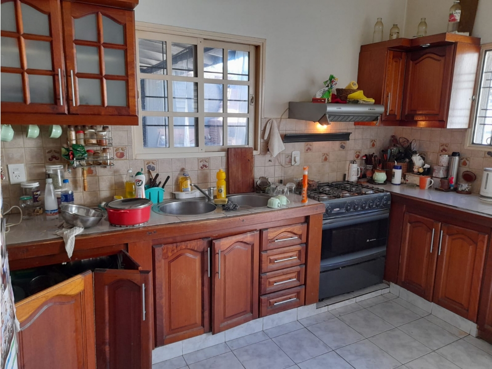CASA AMERICANA CON DEPARTAMENTO EN VENTA - ITUZAINGO NORTE — foto 5