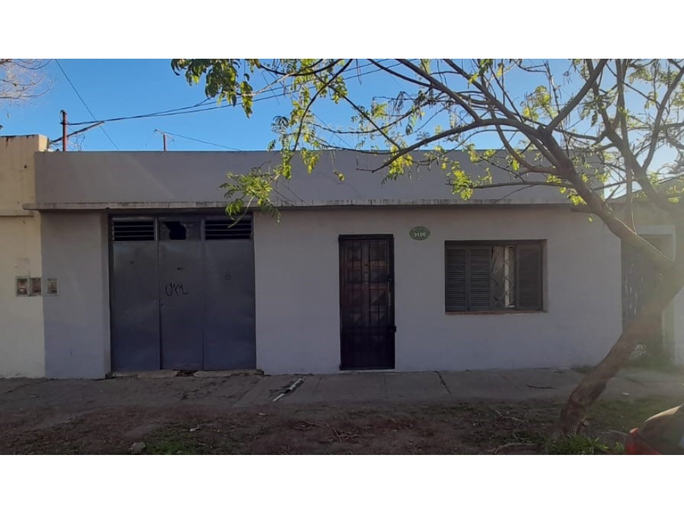 CASA AMERICANA EN VENTA. ITUZAINGO NORTE - 1