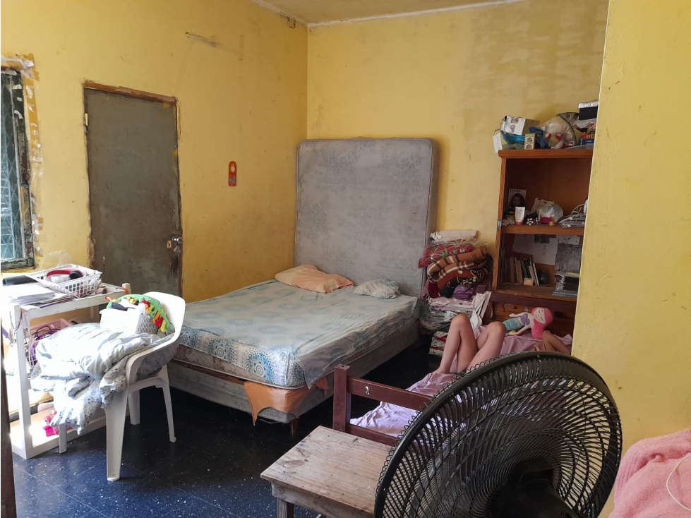CASA AMERICANA EN VENTA. A METROS CALLE ALMAGRO — foto 4