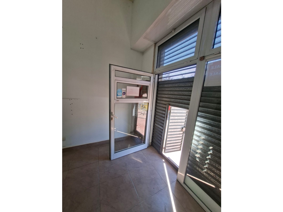 LOCAL EN ALQUILER ITUZAINGO NORTE. Zona comercial - 2