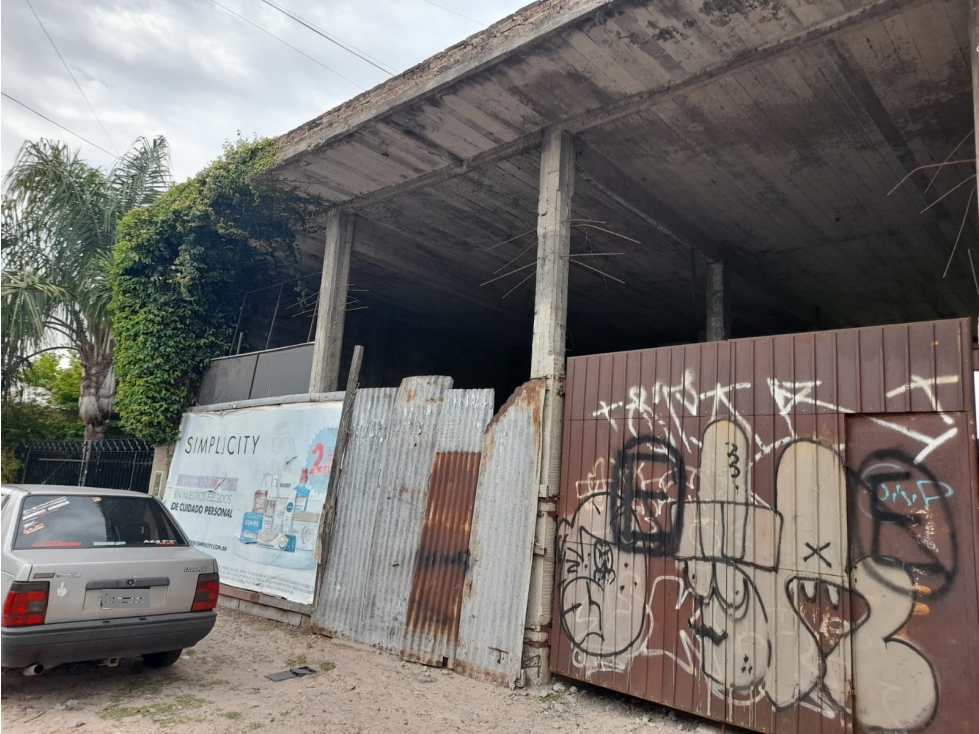 IMPORTANTE LOSA CON DOS LOCALES A TERMINAR EN VENTA. SOBRE J M PAZ — foto 2