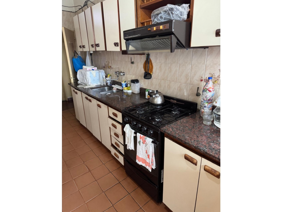 DOS CASAS Y LOCAL COMERCIAL - 6