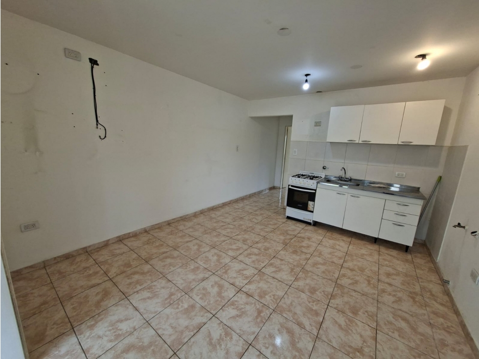 HERMOSO DEPARTAMENTO P. A. EN ALQUILER. VILLA UDAONDO — foto 2