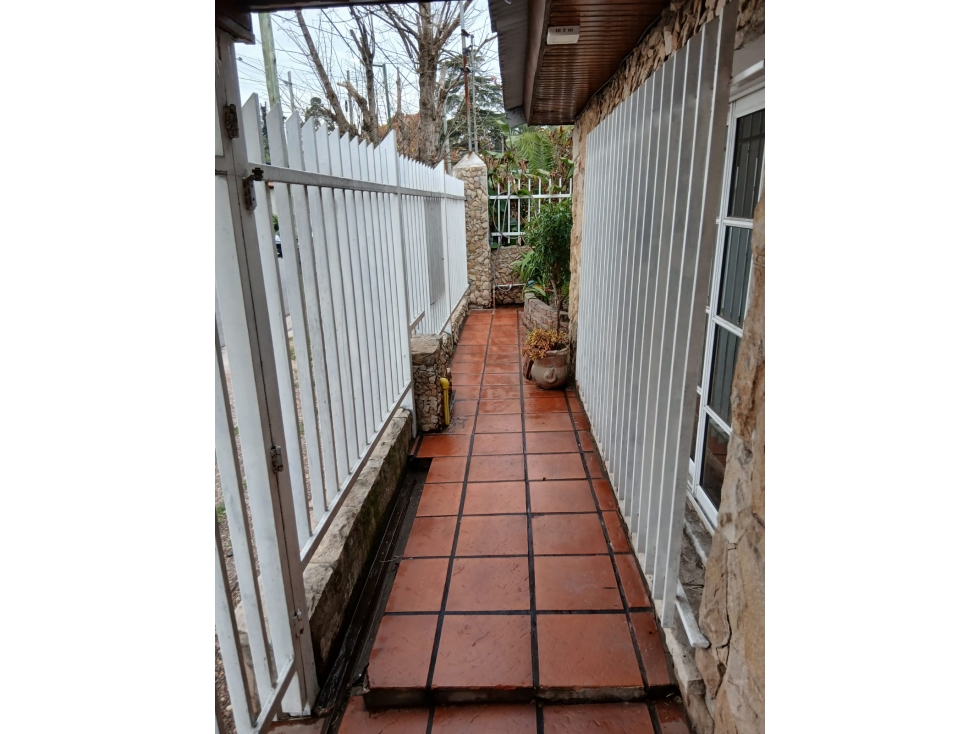 Chalet y departamento en Venta en Ituzaingó. Barrio Aeronáutico - 3