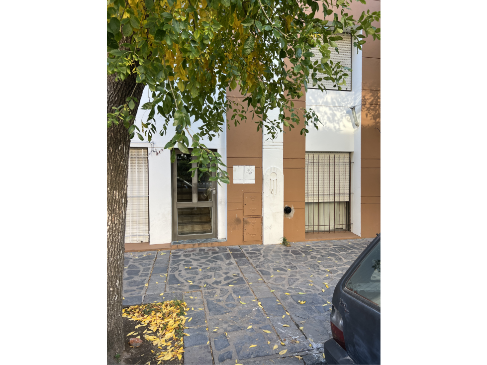 CENTRO - DEPTO. A LA CALLE (alquilado) - 1