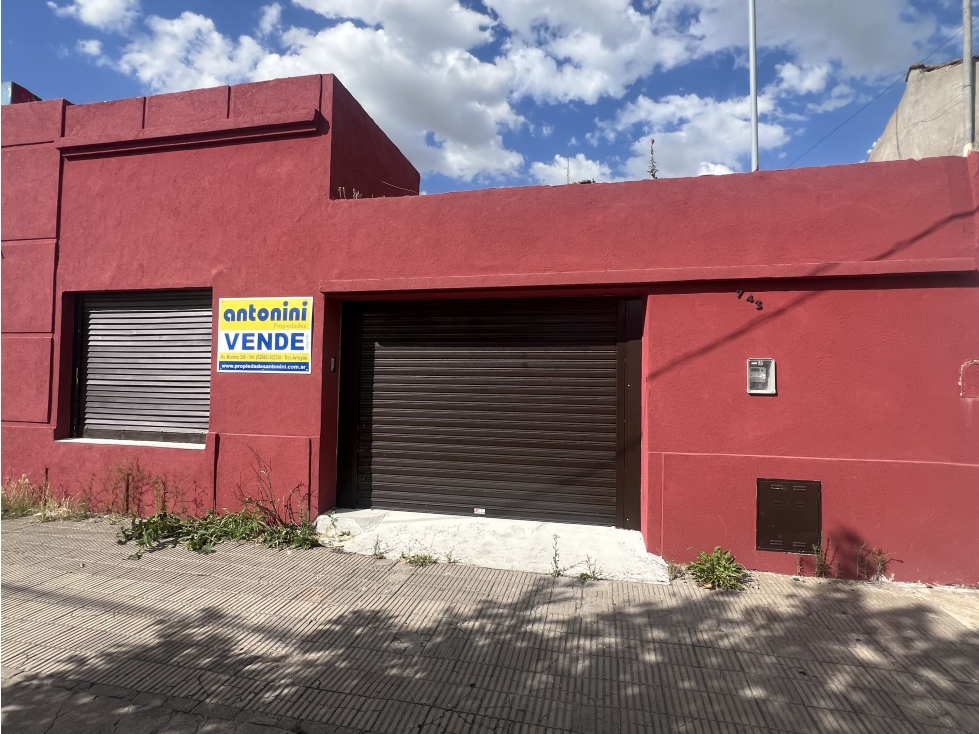 CASA s/Av.San Martín al 745 - 1