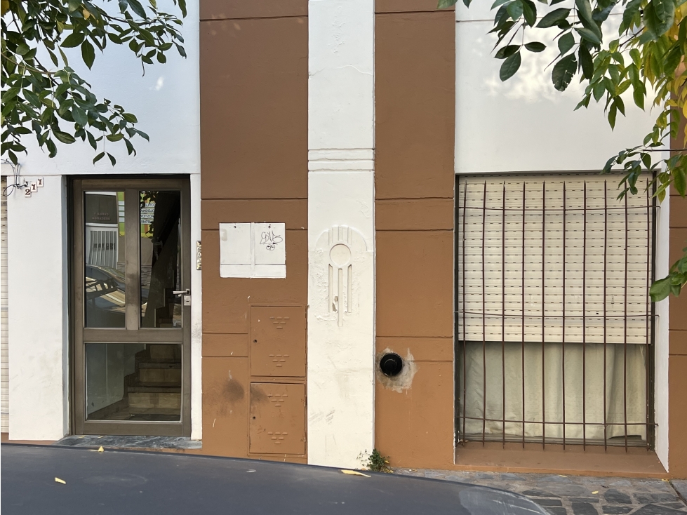 CENTRO - DEPTO. A LA CALLE (alquilado) - 2