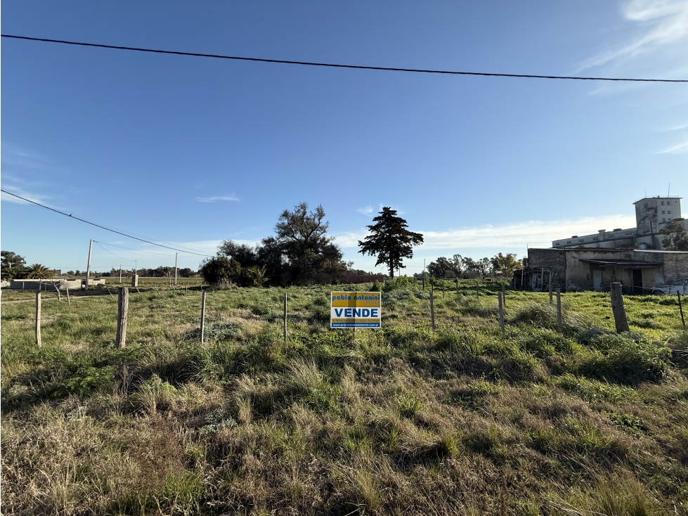 LOTE de TERRENO -Barrio Altos de Cabañas - 1