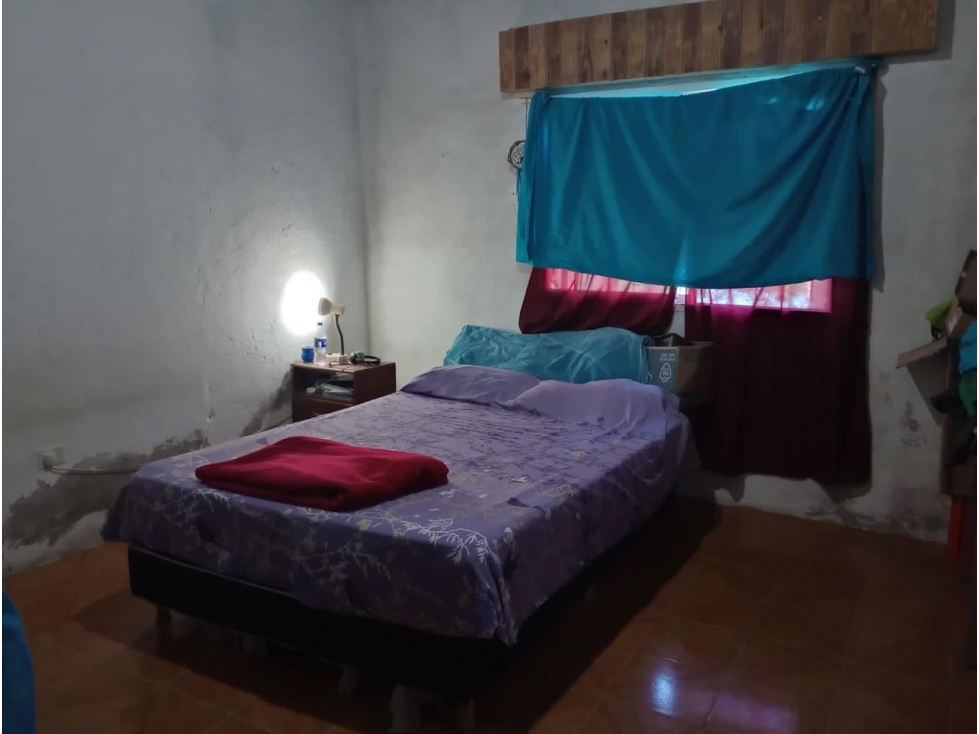 Casa en venta sobre calle 7 en Brandsen - 4
