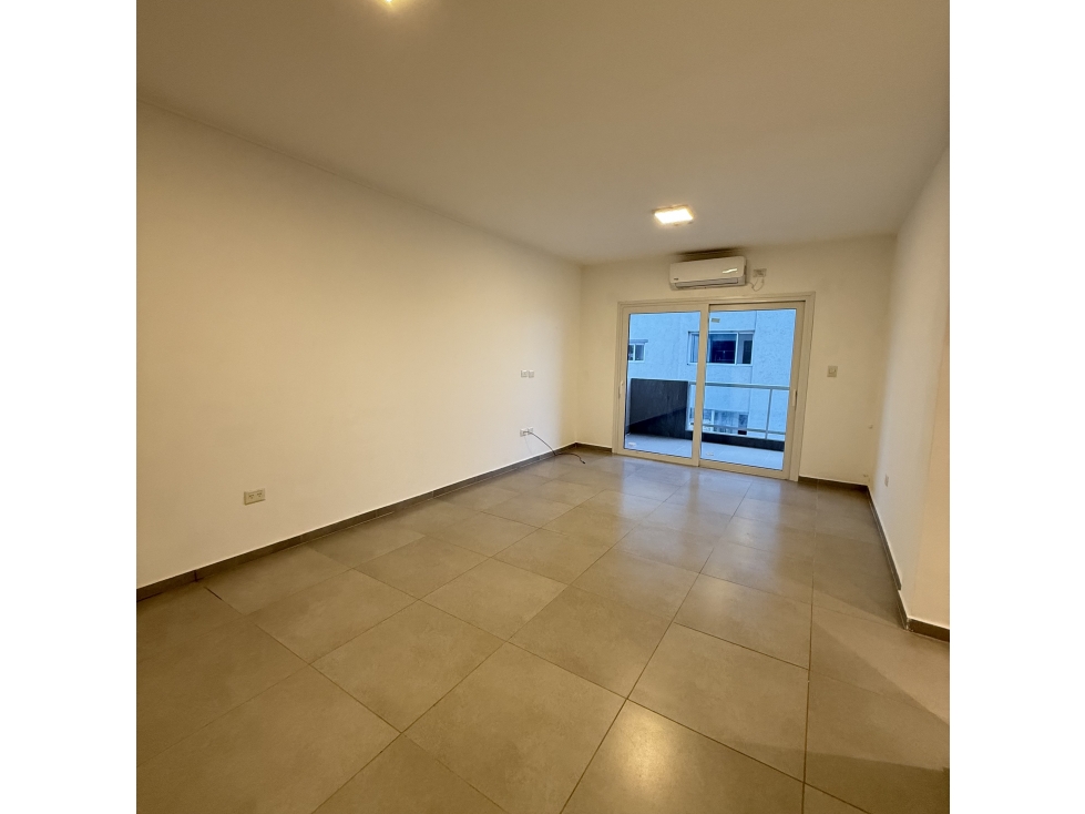 Moderno departamento céntrico - 1