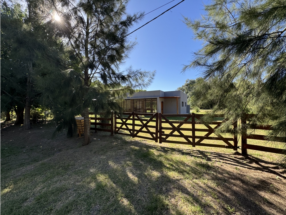Casa quinta en venta en Barrio de chacras Malvinas II en Brandsen - 2