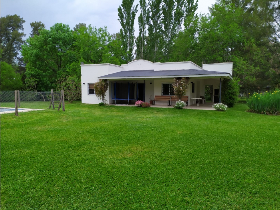 Casa quinta en venta en Brandsen. Barrio La Plantación - 2