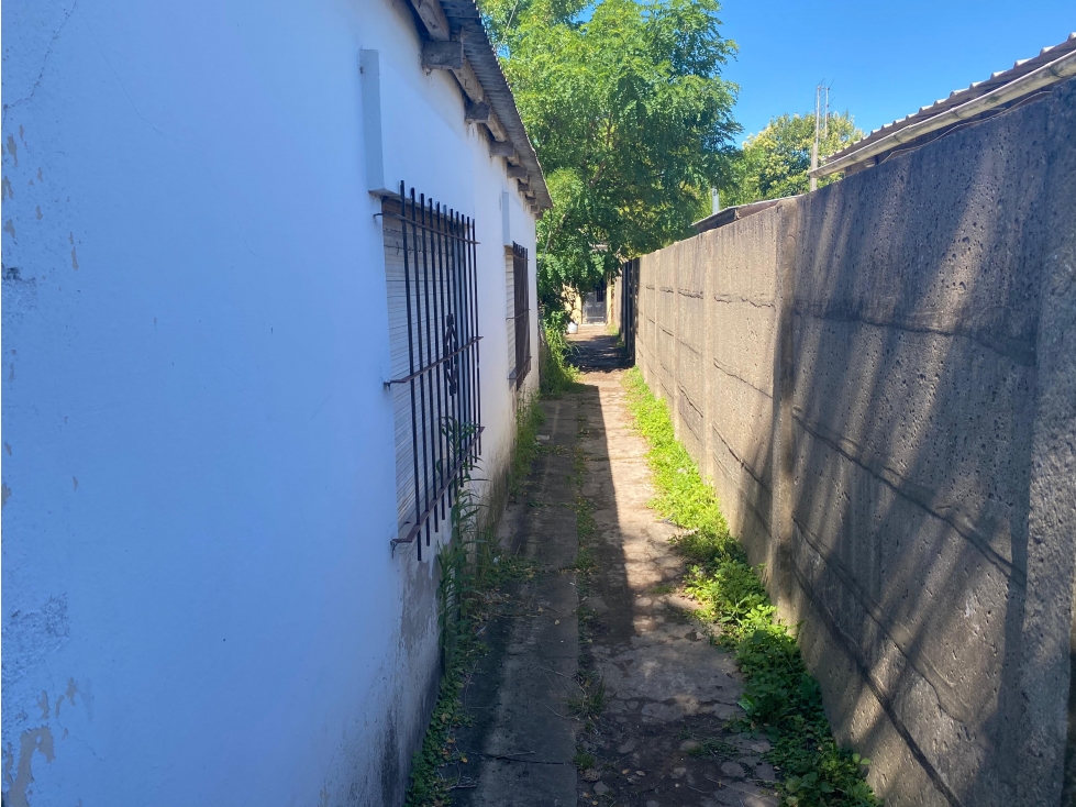 CASA + 2 DEPARTAMENTOS - 2