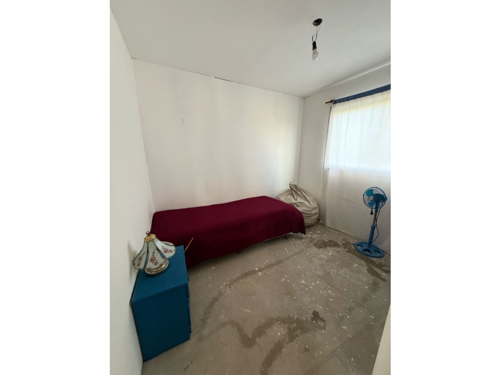Casa en venta a terminar en Barrio "Las Retamas" en - 6