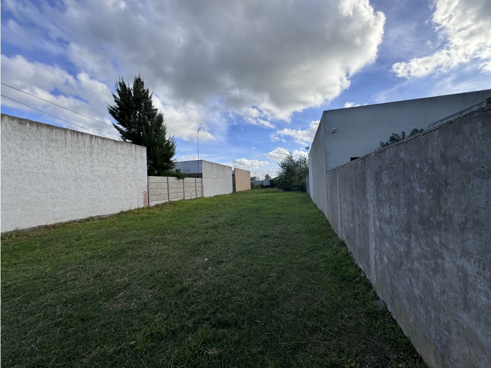 ESPECTACULAR LOTE EN PH A MTS DE RUTA Y ZONA CENTRICA - 3