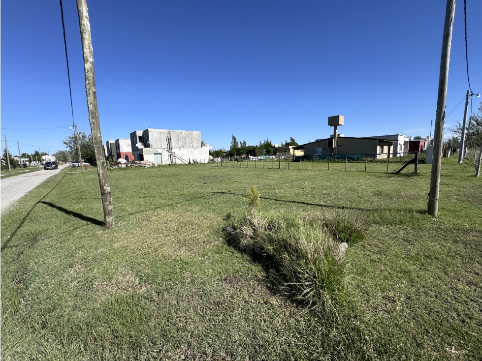 LOTE EN BARRIO CERRADO DOMSELAAR CHICO - 3