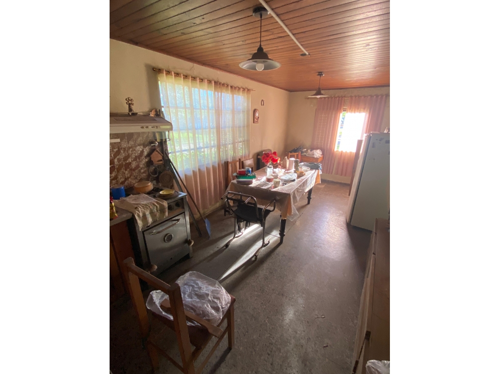 CASA PROXIMA AL CENTRO — foto 4